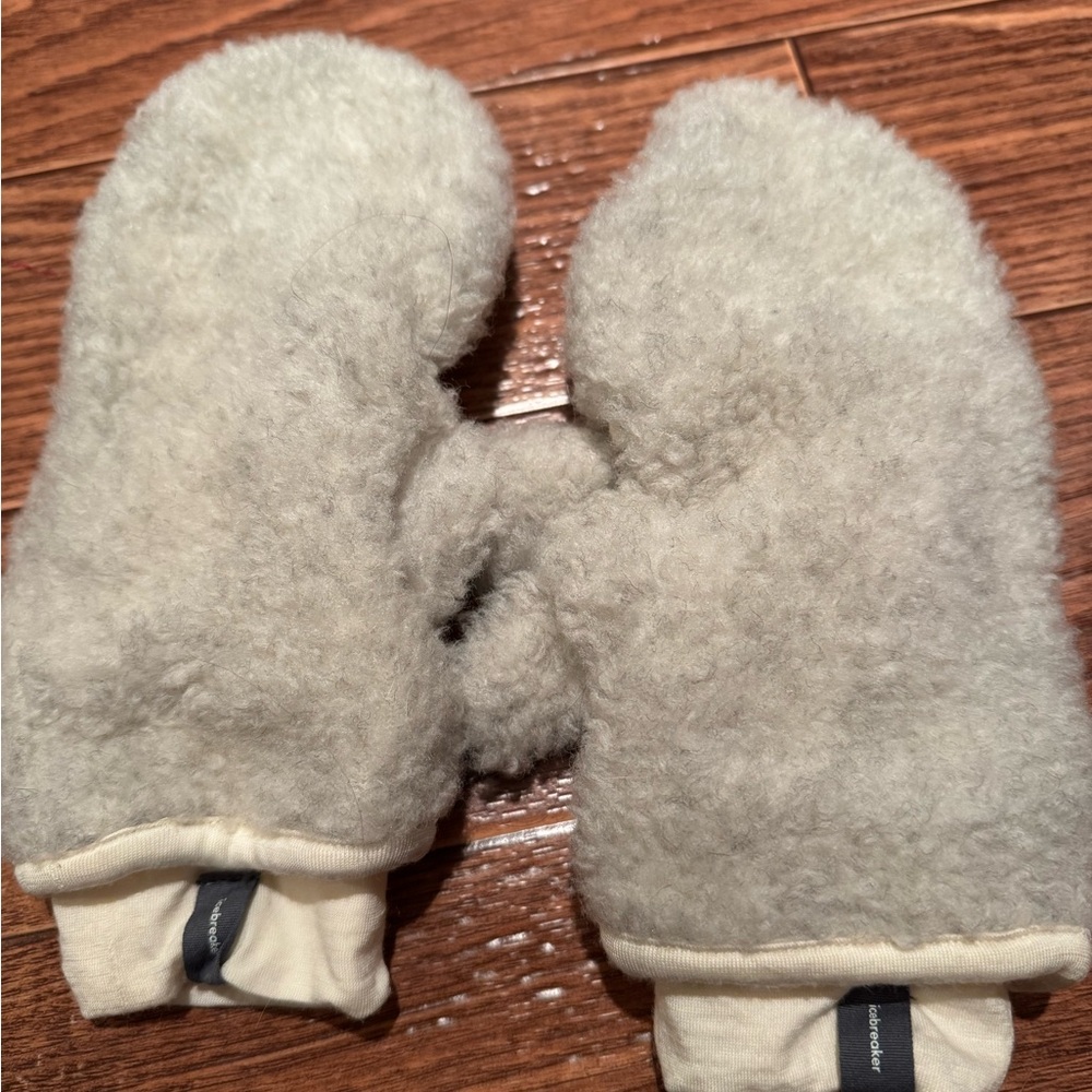 ICEBREAKER Sherpa Mittens